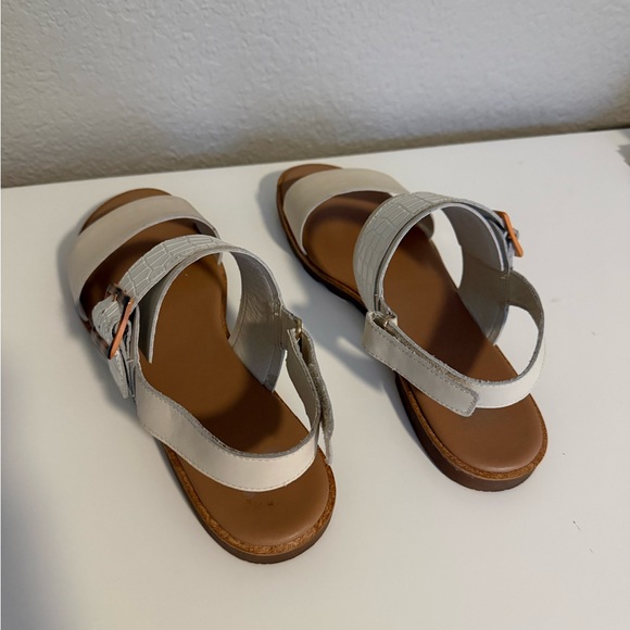 Sorel Ella III Slingback in White/Cream Leather - Picture 3 of 10